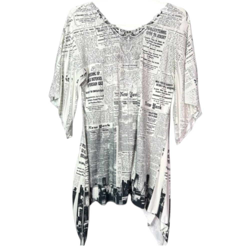 Pretty Woman NY Black and White Newspaper Print Rhinestones and Lace Tunic